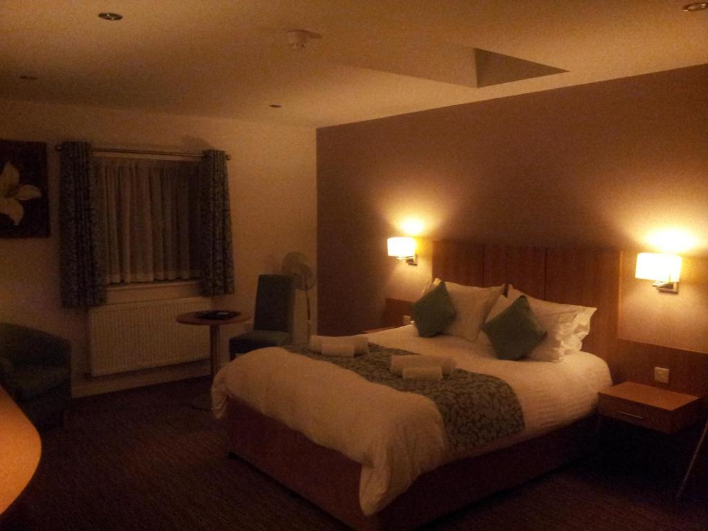 Deangate Motel Lydney Phòng bức ảnh