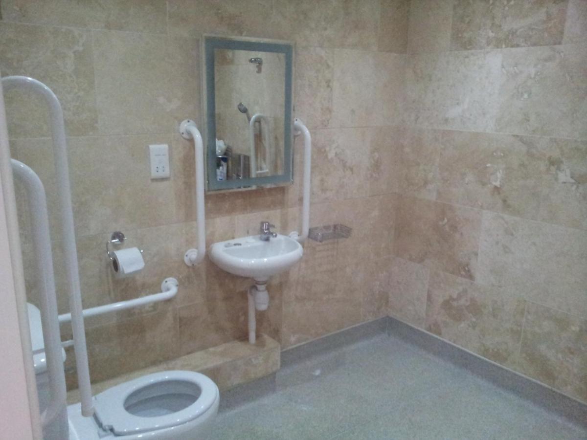 Deangate Motel Lydney Phòng bức ảnh